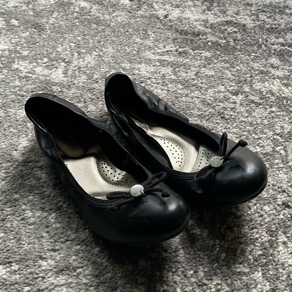 Ballet flats size 7 - Picture 2 of 4